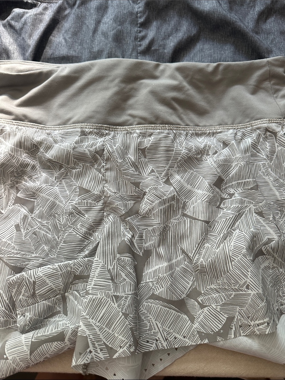 Athleta sz M Lot of 5 Shorts Bundle in White, Gray and Black